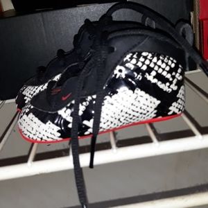 Baby shoes feel good inside